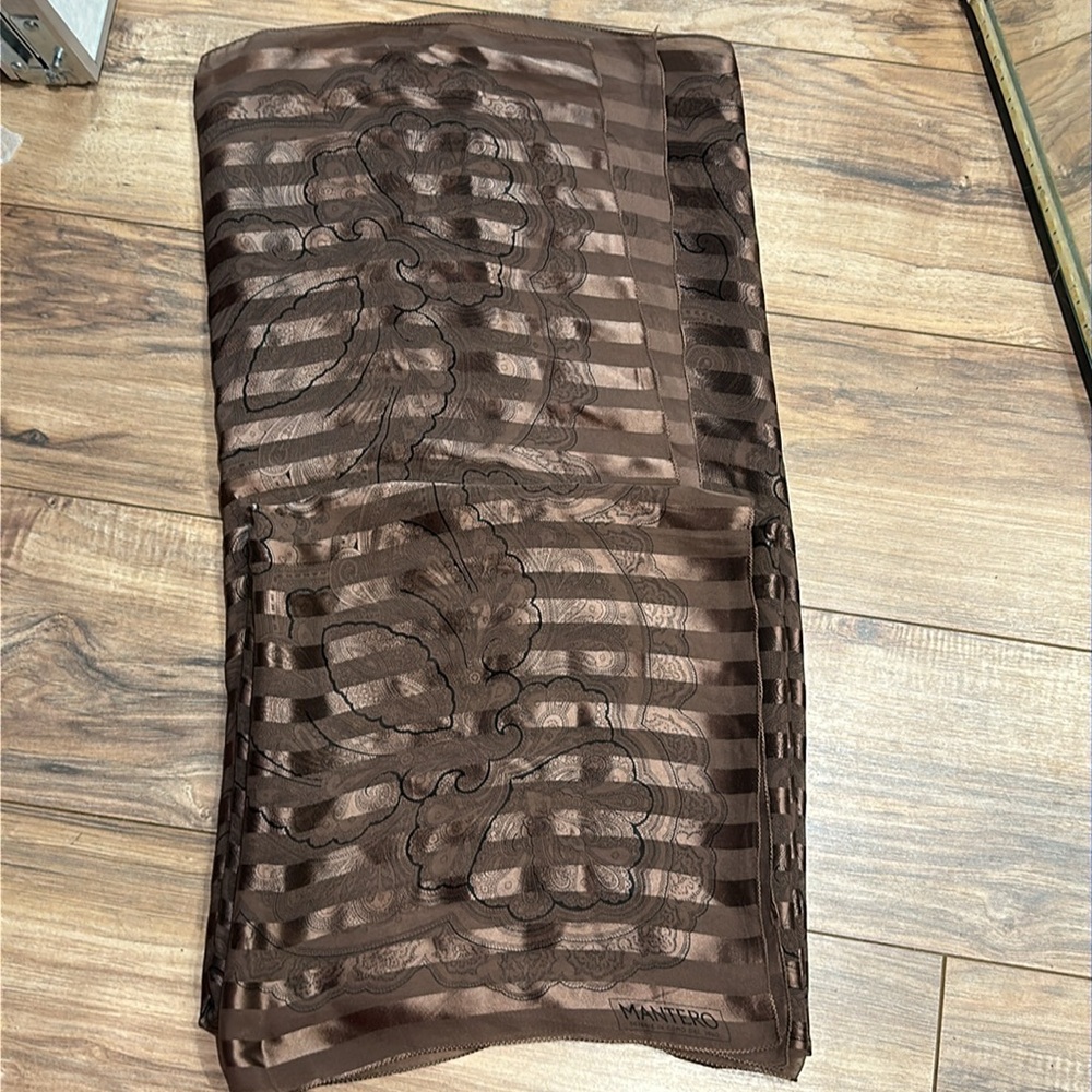 Mantero 100% vintage Large silk Striped scarf / wrap.